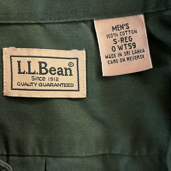 L. L. Bean Spruce Green Button Up - Picture 5 of 5